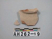 藏品(安平壺口緣殘件)的圖片